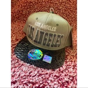 LA SnapBack